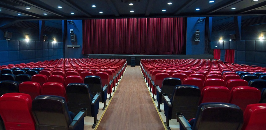 Κινηματοθέατρο ΚΟΛΟΣΣΑΙΟΝ